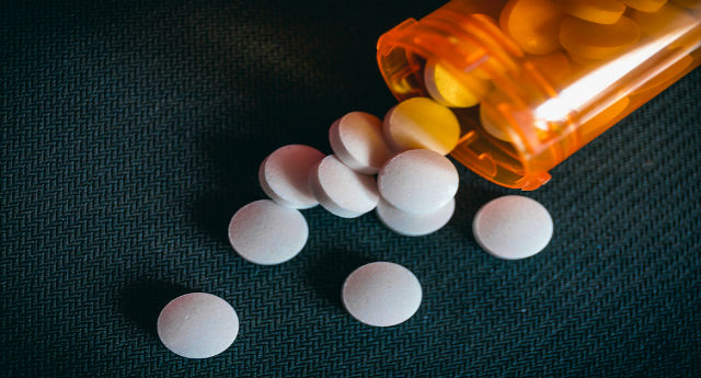 The risk of pain pill addiction: Balancing pain management with addiction awareness