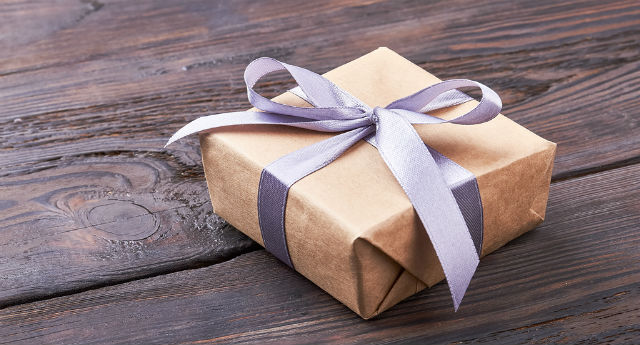 7 gift ideas for someone in addiction recovery