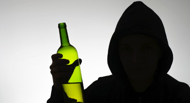 Hidden signs of a drinking problem: 8 indicators of alcohol disorders